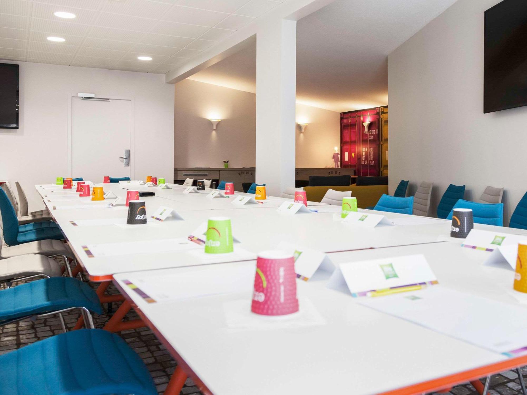 Готель Ibis Styles La Rochelle Centre Екстер'єр фото