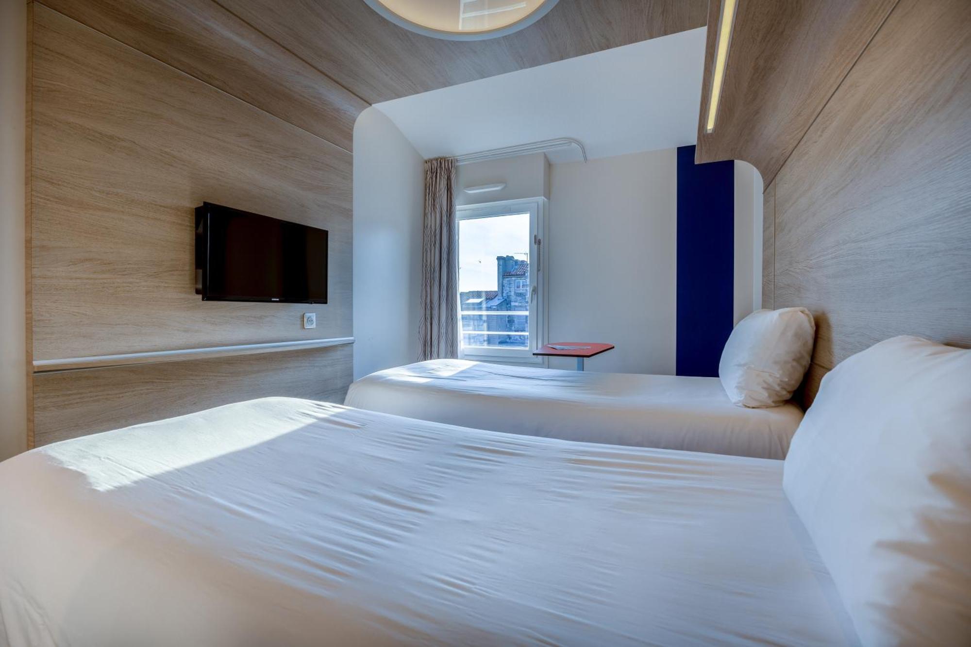 Готель Ibis Styles La Rochelle Centre Екстер'єр фото