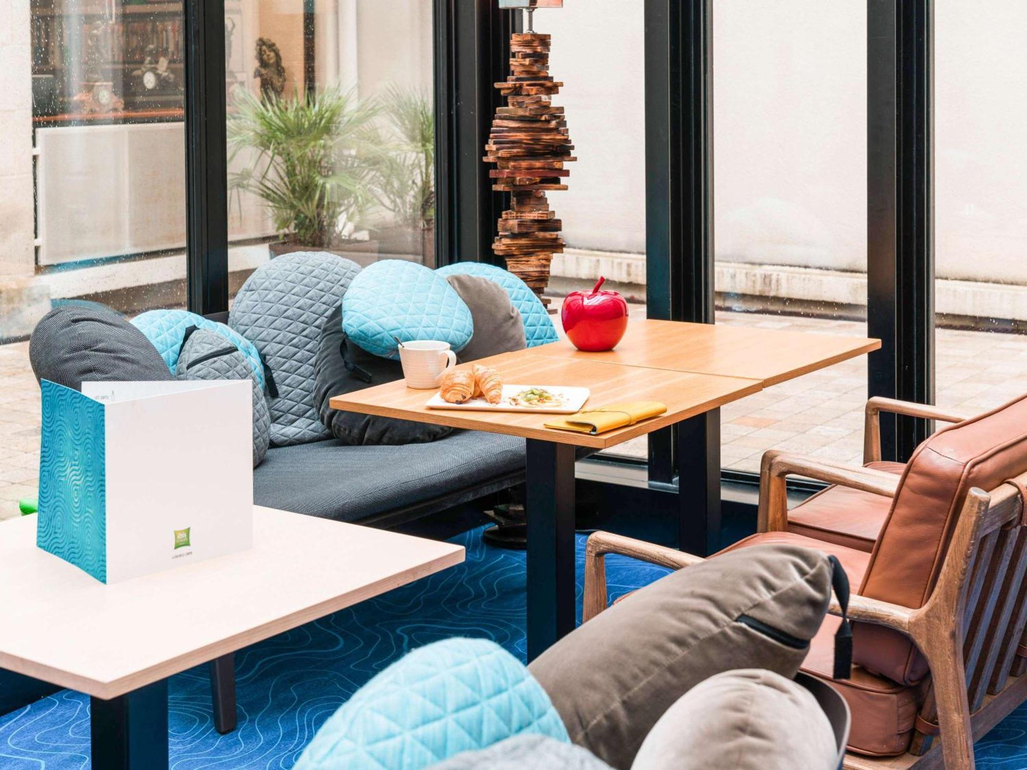 Готель Ibis Styles La Rochelle Centre Екстер'єр фото