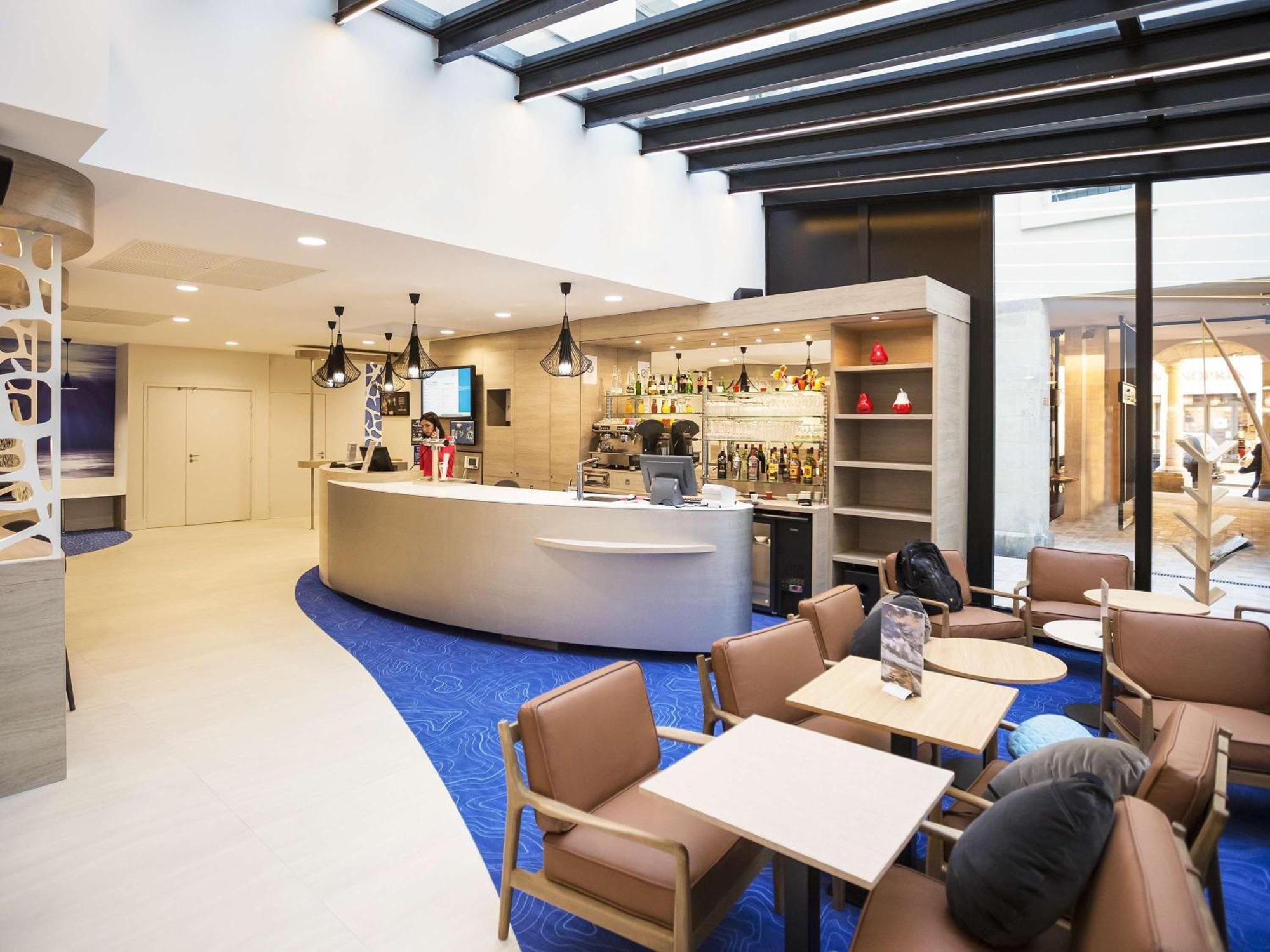 Готель Ibis Styles La Rochelle Centre Екстер'єр фото