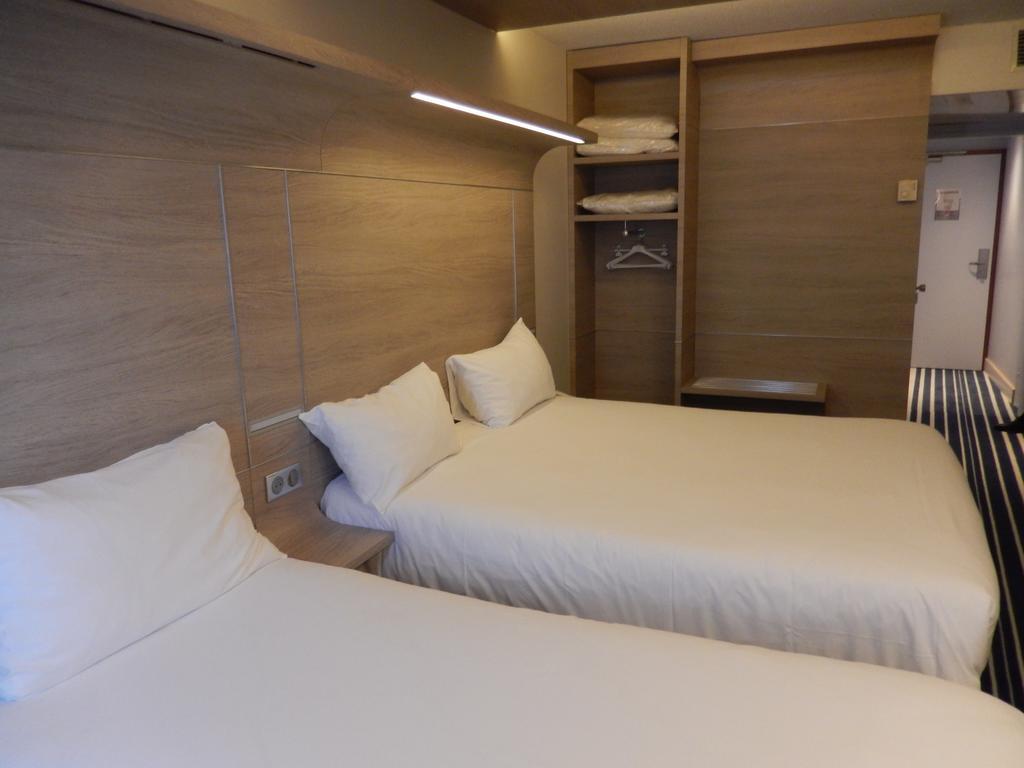 Готель Ibis Styles La Rochelle Centre Екстер'єр фото