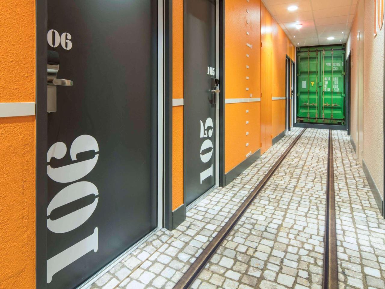 Готель Ibis Styles La Rochelle Centre Екстер'єр фото